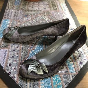 Velvet dress shoes. Size 10